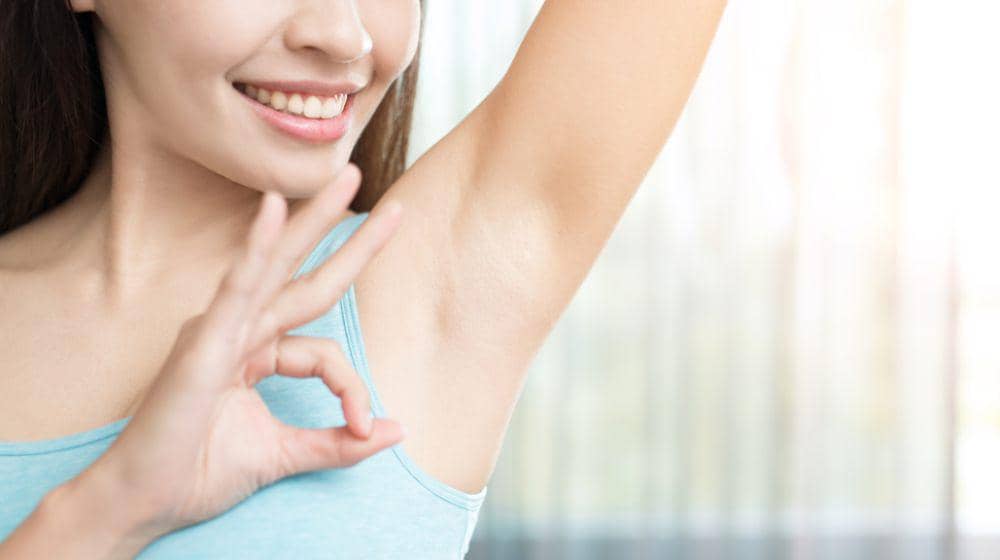 Tips Menyulap Ketiakmu yang Berwarna Gelap Menjadi Lebih Cerah 