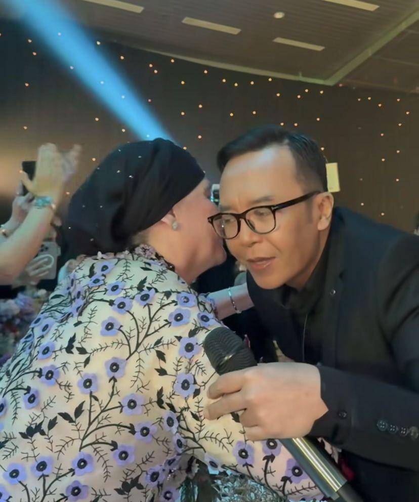 potret ulang tahun ke-59 ibu Rizky Irmansyah (Instagram.com/irmajuniza)