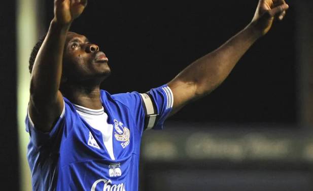 Joseph Yobo (evertonfc.com)