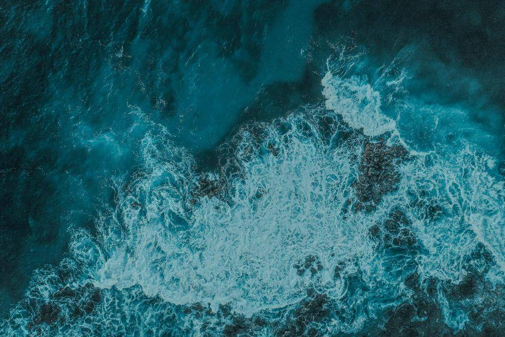 ilustrasi arus air laut (pexels.com/Katie Cerami)