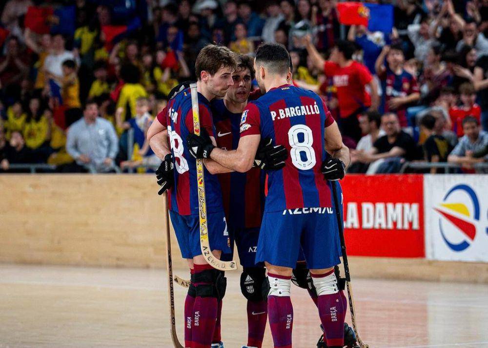 Para pemain hoki roller Barcelona pada saat pertandingan. (instagram.com/fcbhoquei)