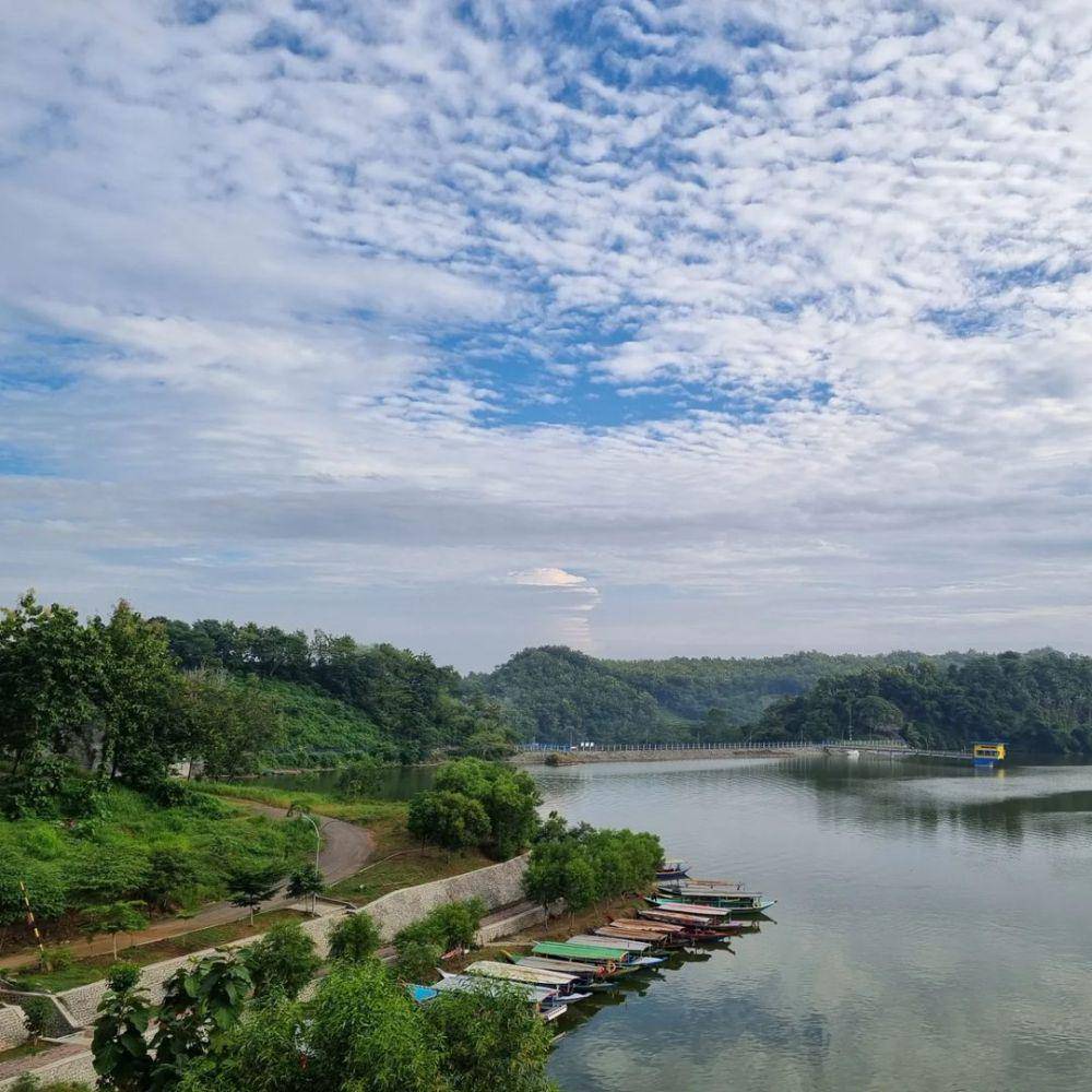 Waduk Cacaban Tegal (instagram.com/hiredriveryogyakarta)