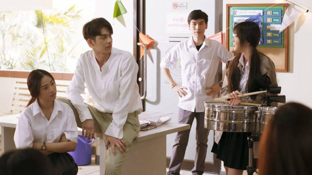 Bright Vachirawit dan Nene Pornnappan di 2gether The Series (dok. GMMTV/2gether The Series)