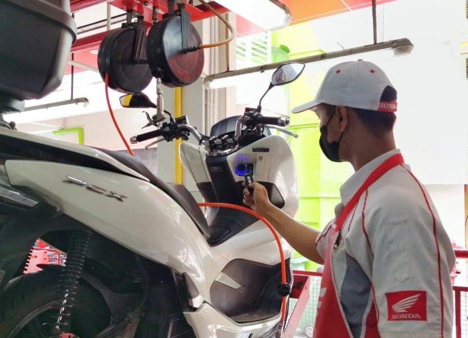 Begini Cara Merawat Smart Key System Sepeda Motor Honda Biar Awet
