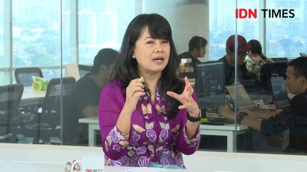 Siti Nugraha Mauludiah, Direktur Jenderal Informasi dan Diplomasi Publik Kementerian Luar Negeri RI, di program Real Talk with Uni Lubis pada Senin (22/04/2024) di Studio IDN Media HQ (youtube.com/IDN Times)