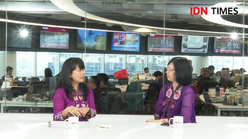 Siti Nugraha Mauludiah, Direktur Jenderal Informasi dan Diplomasi Publik Kementerian Luar Negeri RI, di program Real Talk with Uni Lubis pada Senin (22/04/2024) di Studio IDN Media HQ (youtube.com/IDN Times)