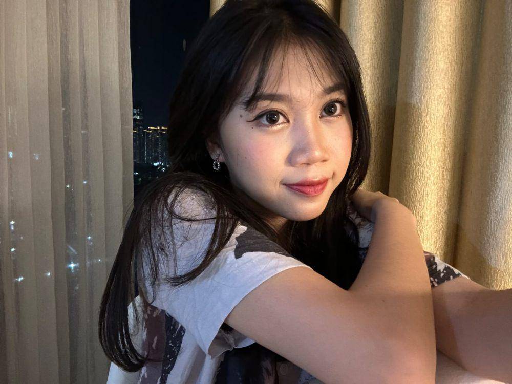 Lulu JKT48 (x.com/a_lulujkt48)