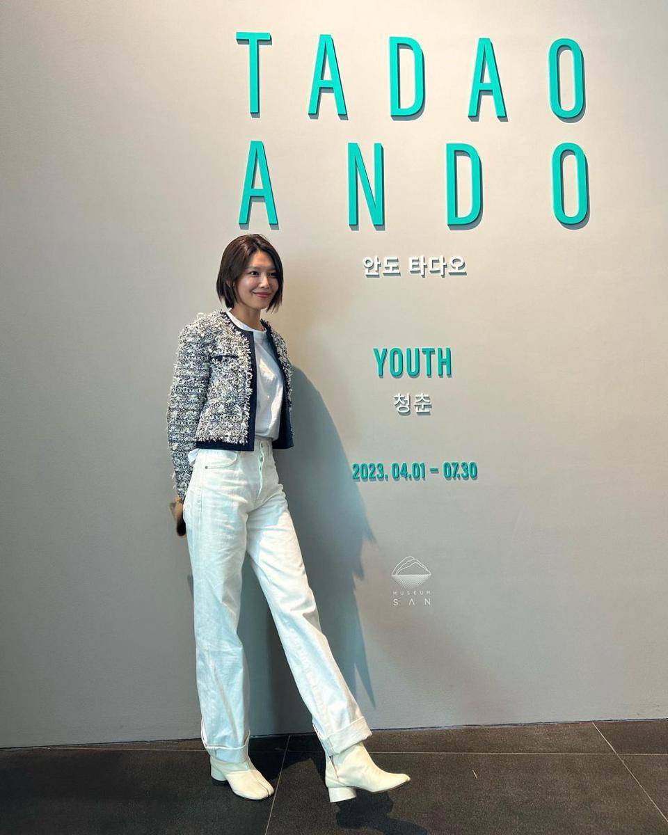 outfit layering (instagram.com/sooyoungchoi)