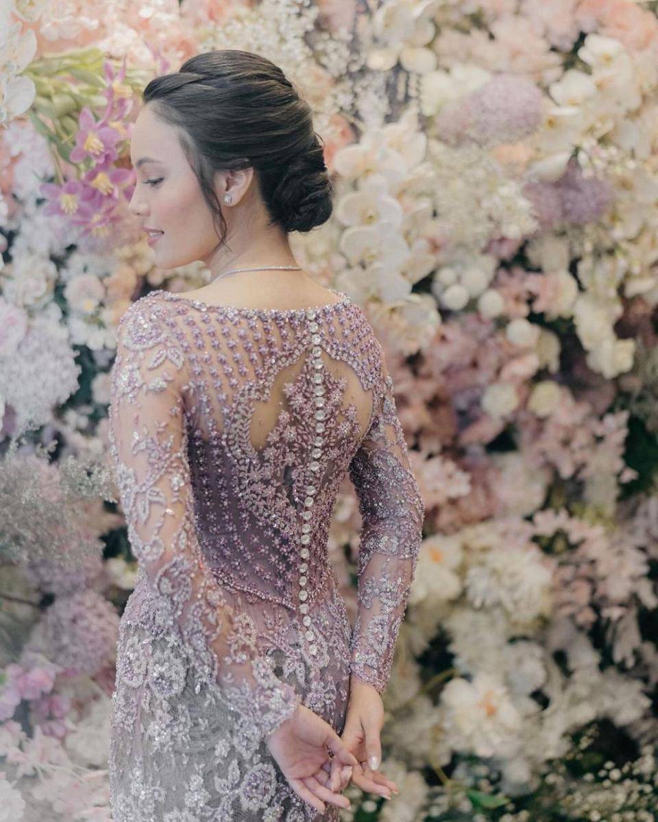 Anggika Bolsterli (instagram.com/anggikabolsterli)
