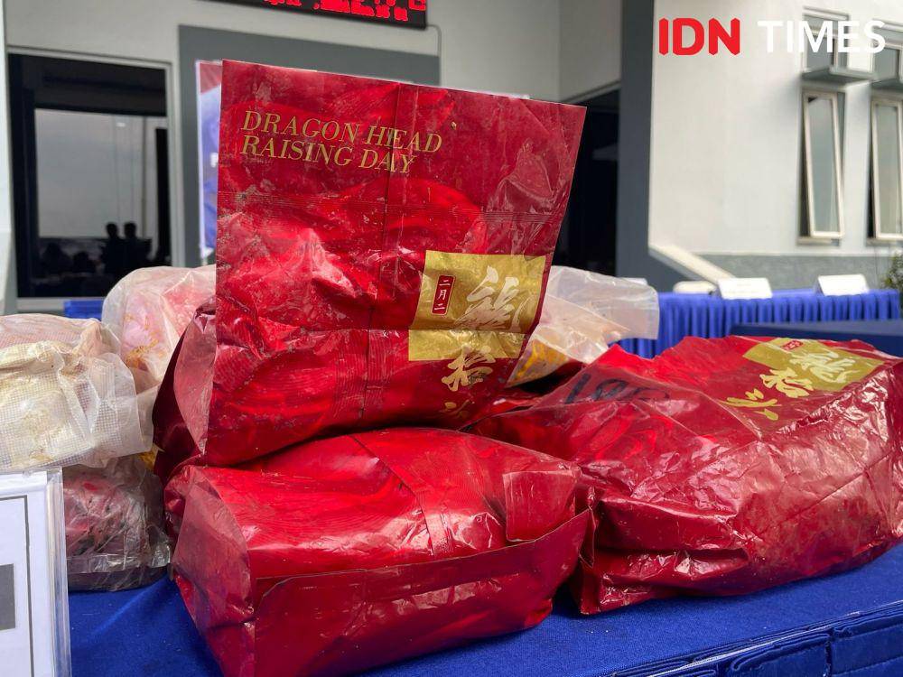Bungkusan sabu yang berhasil diamankan Lantamal IV Batam (IDN Times/Putra Gema Pamungkas)