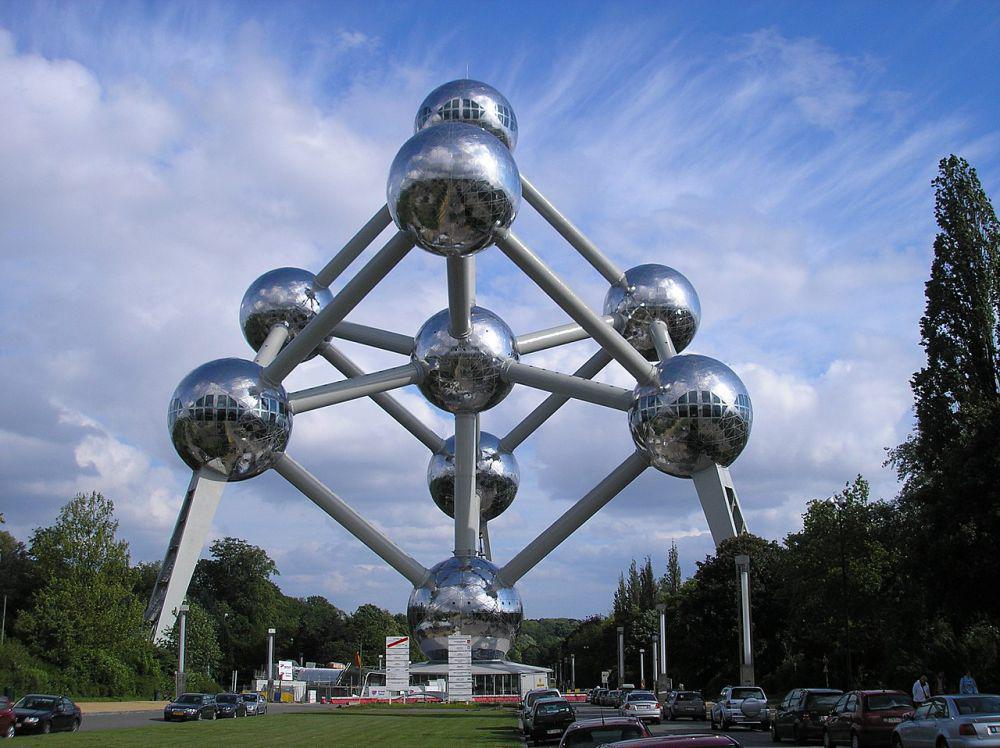 5 Fakta Menarik Atomium, Monumen Futuristik di Brussel-Belgia