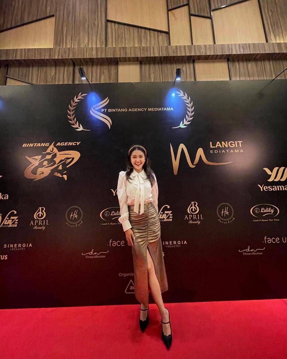 OOTD Terbaru Chandrika Chika (instagram.com/chndrika_)