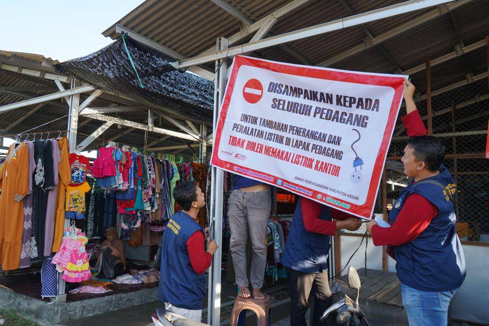 Pemerintah Kabupaten Kediri berkomitmen melakukan revitalisasi pasar-pasar tradisional di Bumi Panjalu. Kali ini, Pasar Ngadiluwih menjadi target berikutnya guna mengubah wajah pasar dengan mempadukan nuansa wisata, budaya, dan tradisional modern. (Dok. Pemkab Kediri)