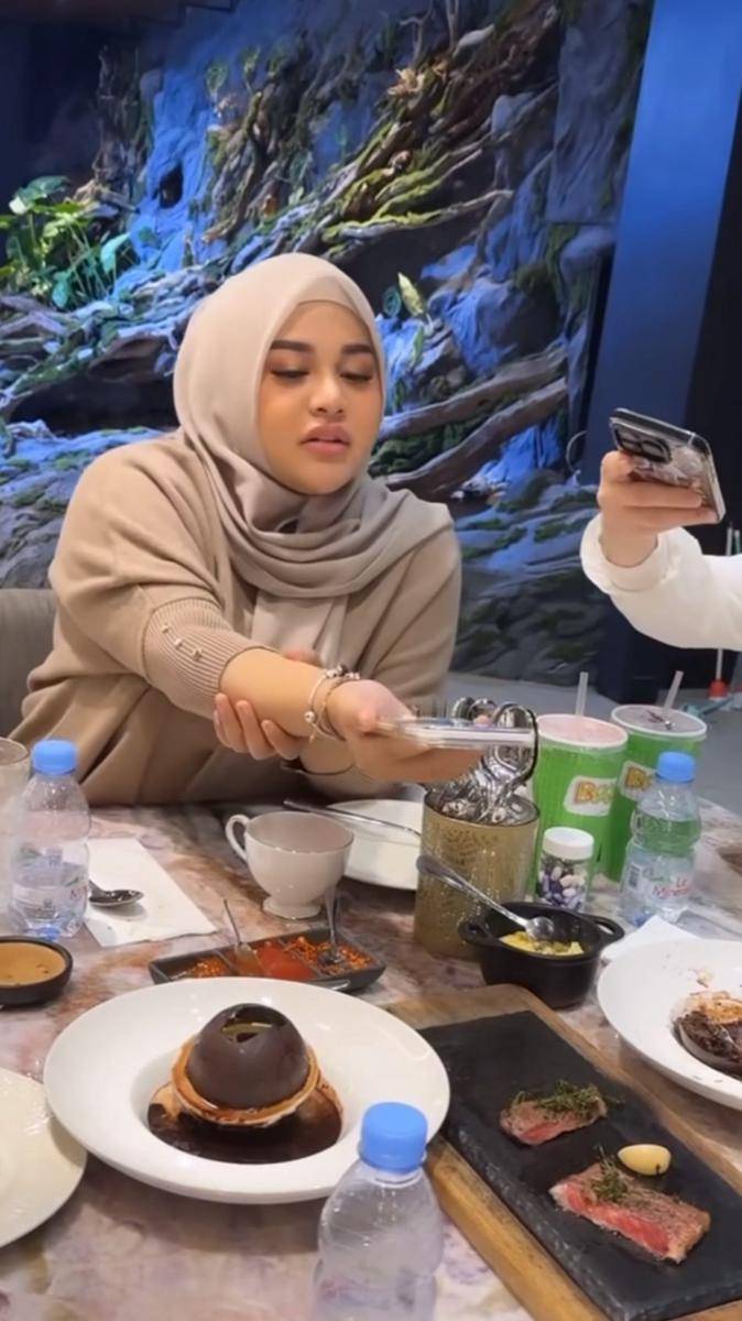 potret geng Mamayu kumpul arisan sekaligus halal bihalal (instagram.com/melodylaksani92)