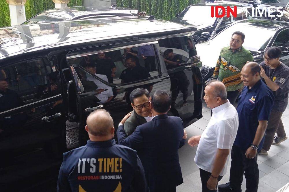 Cak Imin tiba di NasDem Tower (IDN Times/Sandy Firdaus)