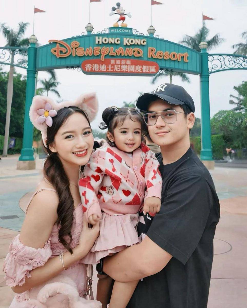 potret keluarga Nanda Arsyinta (instagram.com/nandaarsynt)