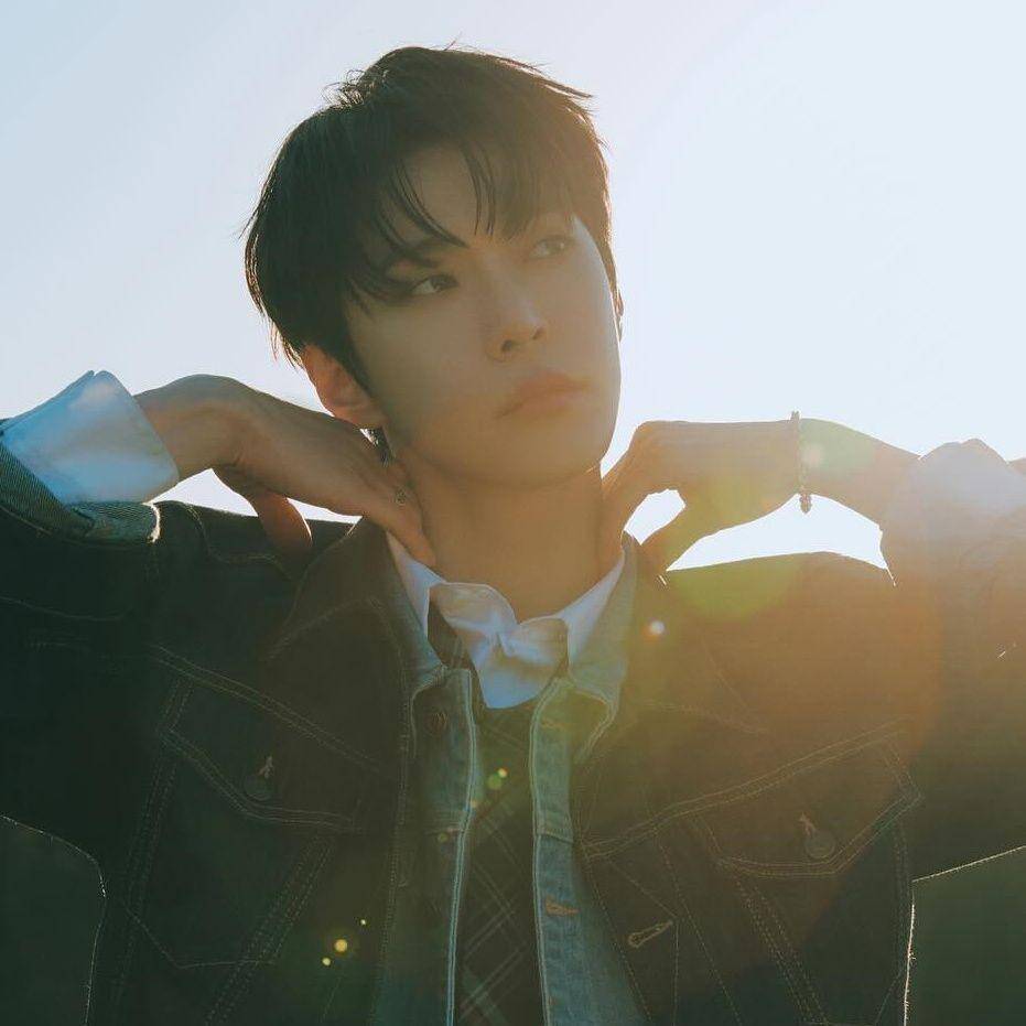 Doyoung NCT (instagram.com/nct)