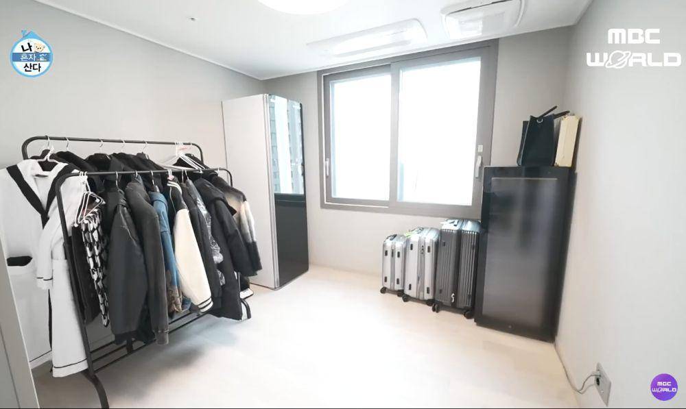 potret apartemen baru Doyoung NCT (dok. MBC/I Live Alone)
