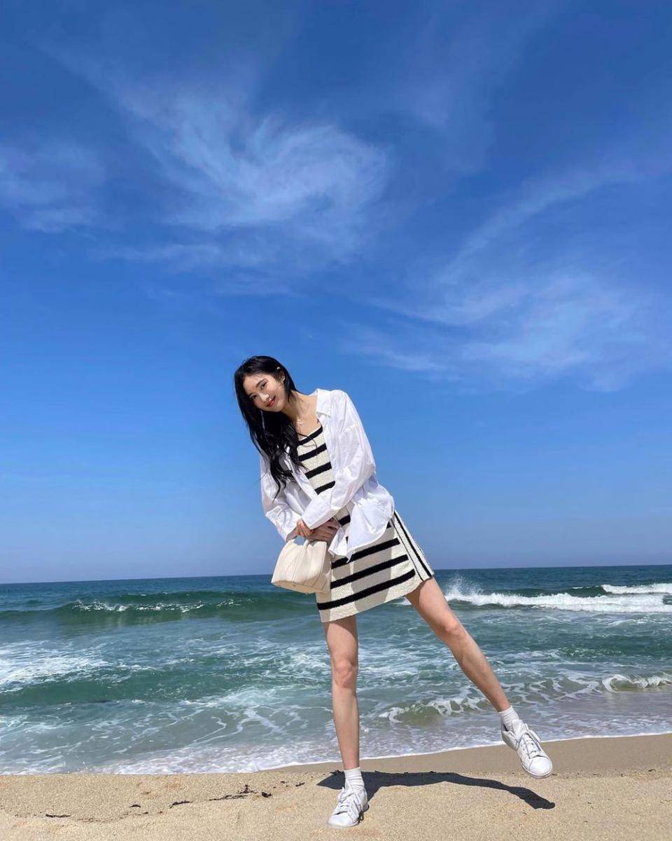 May (instagram.com/ma0_may)