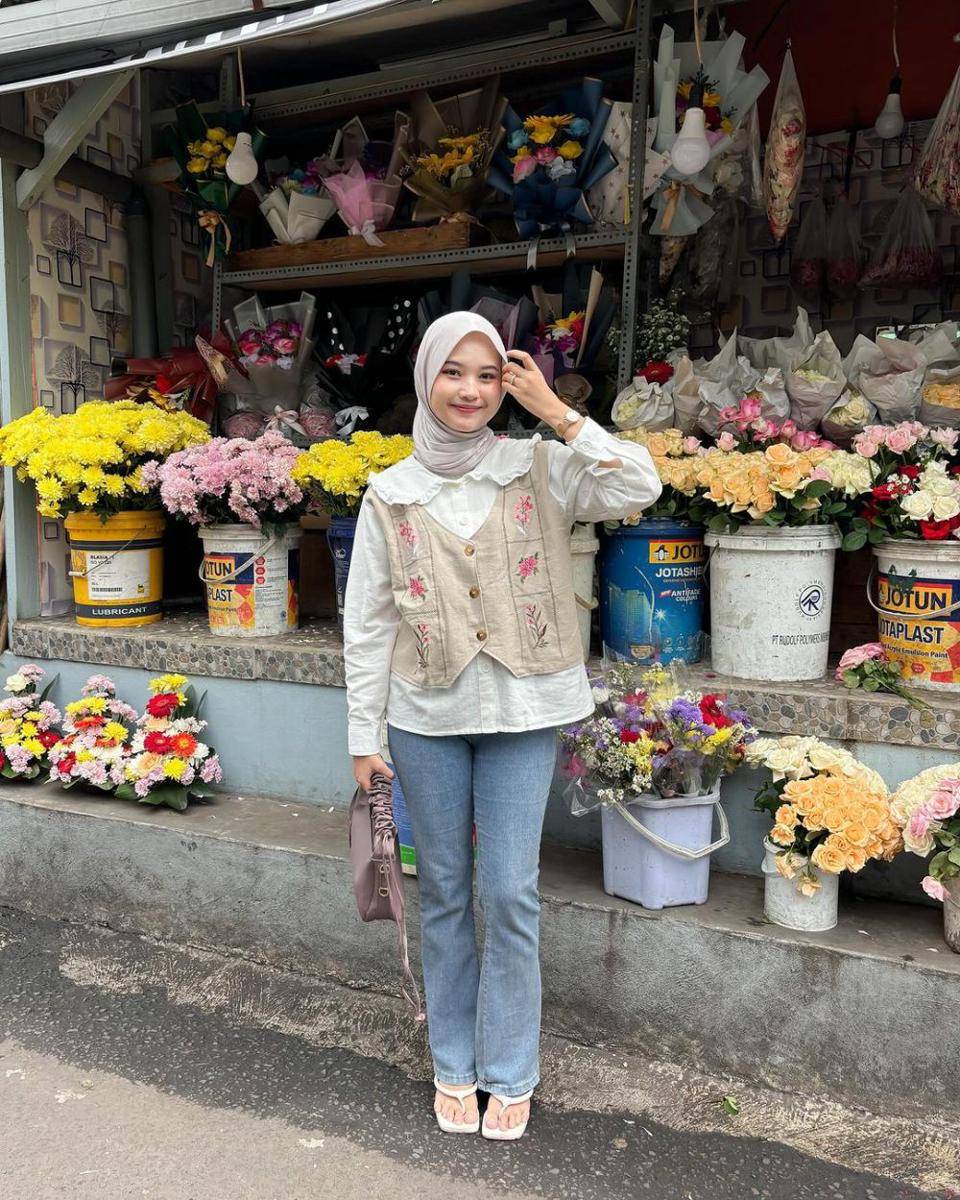 Siska Amera (instagram.com/siskaamera)