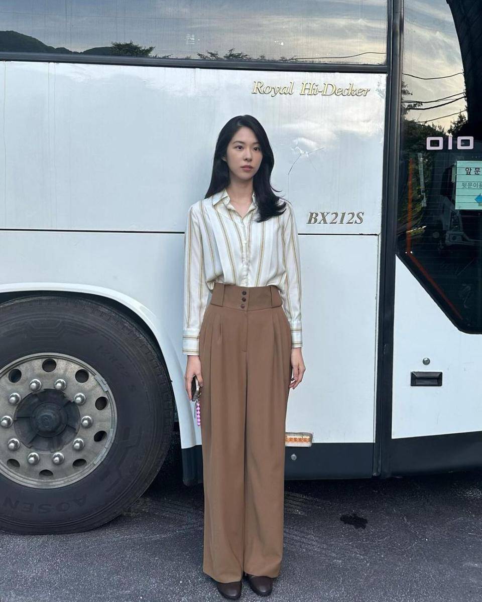 potret Seo Eun Su di balik layar drama Chief Detective 1958 (instagram.com/jj_minii)