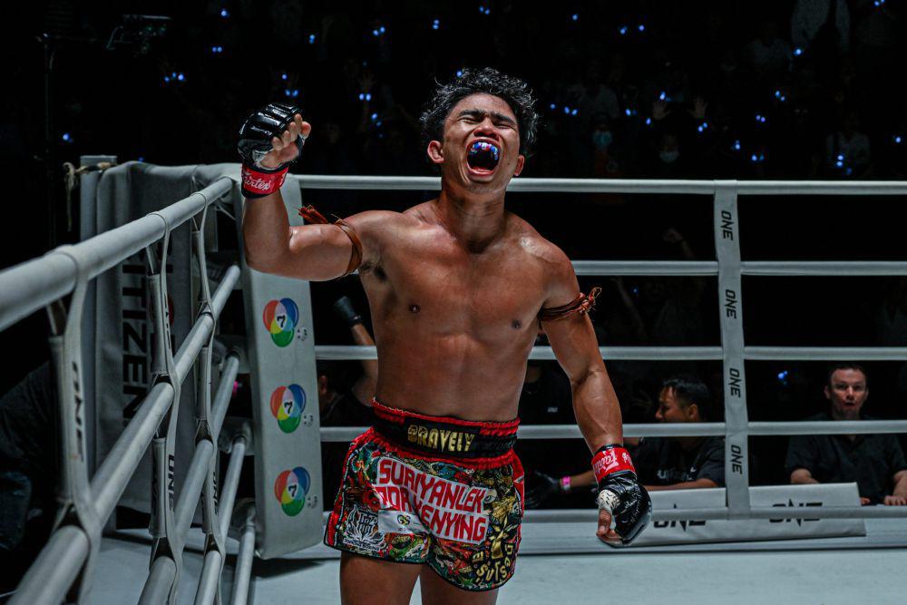Duel Finisher Ulung dan Debutan Berbahaya di ONE Friday Fights 60
