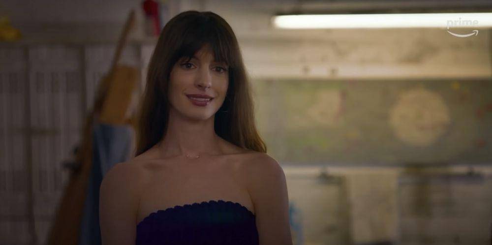 Anne Hathaway di film The Idea of You (dok. Prime Video/The Idea of You)