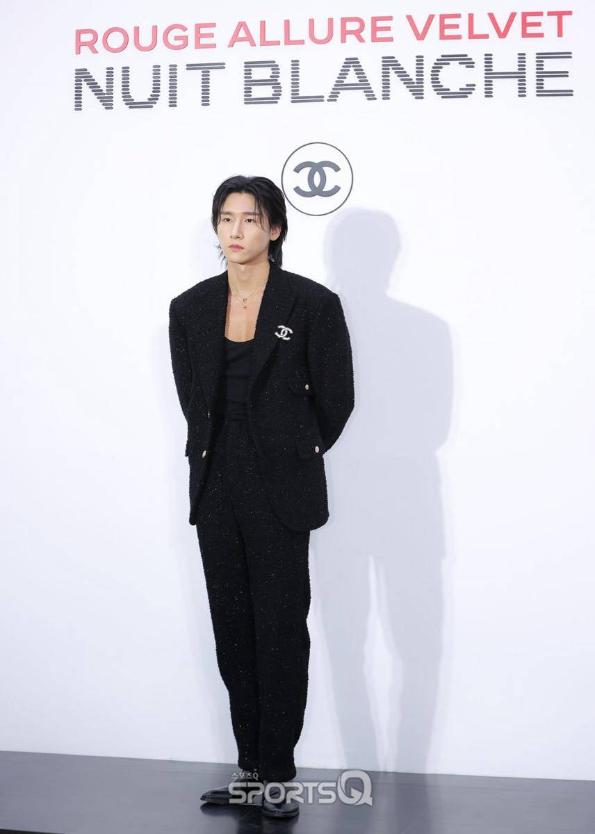 potret I.M MONSTA X di CHANEL event (twitter.com/sportsqnews)