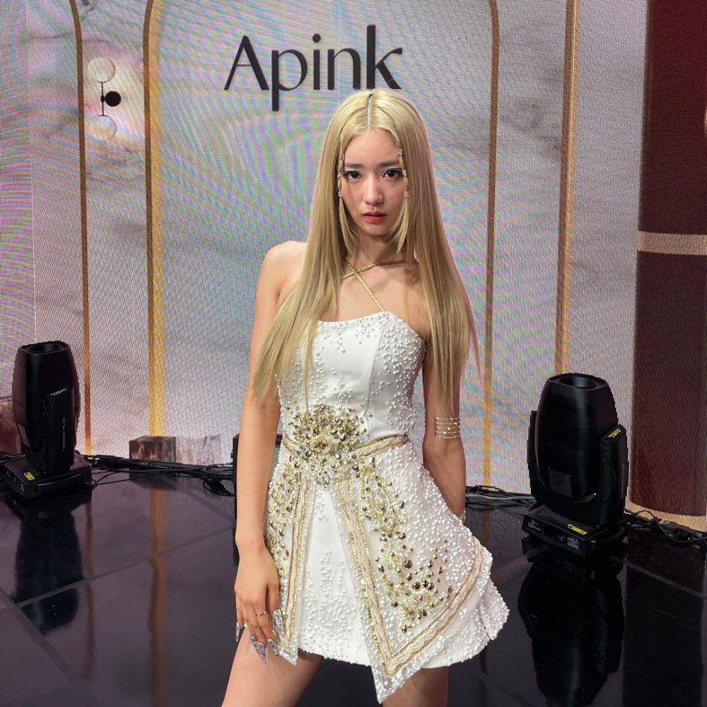 potret Bomi Apink (instagram.com/__yoonbomi__)