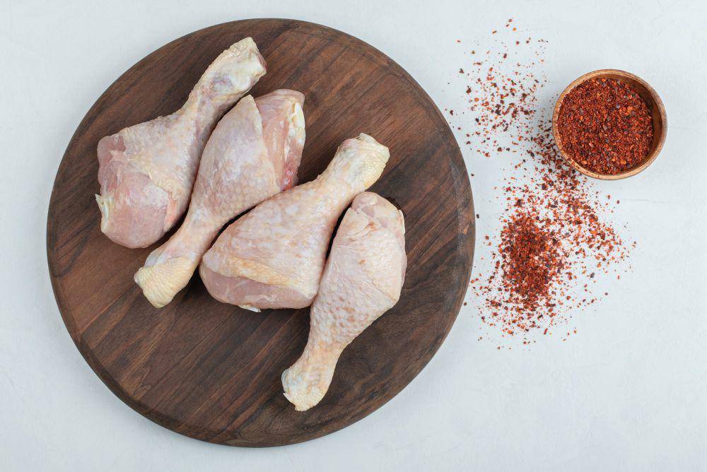 ilustrasi paha ayam (freepik.com/azerbaijan_stockers)