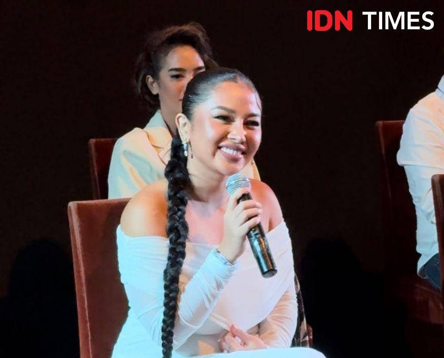 potret Mutia Ayu di konferensi pers Glenn Fredly The Movie pada Rabu (24/4/2024) (dok. IDN Times/Elizabeth Chiquita)