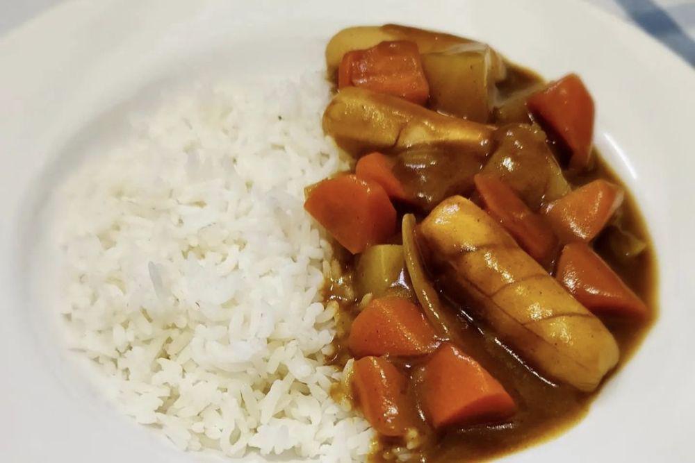 Resep dan Tips Membuat Kari Sosis ala Anak Kos, Simpel!