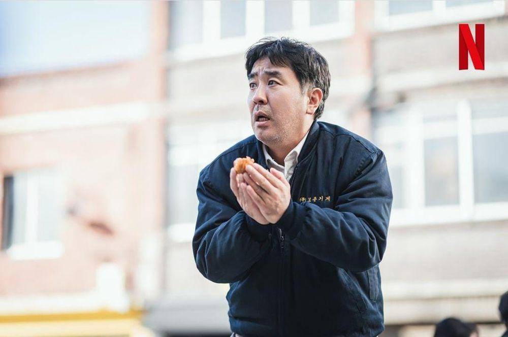 Ryu Seung Ryong di drama Chicken Nugget (instagram.com/netflixkr)