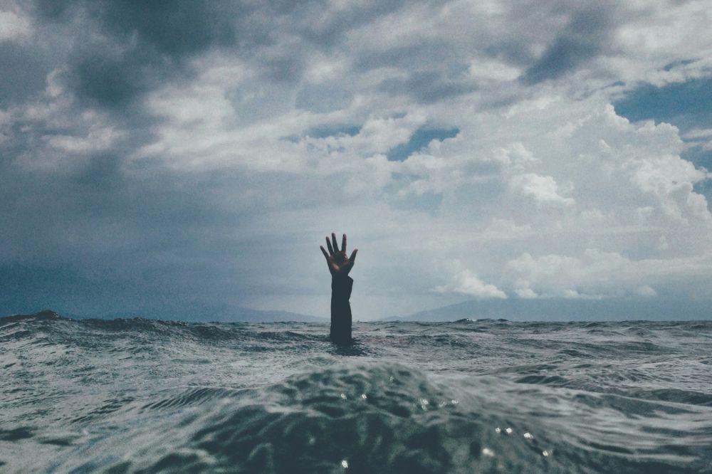 Belasan Siswa SMP Terseret Ombak di Pantai Drini, 3 Meninggal