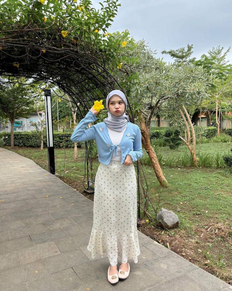 Siska Amera (instagram.com/siskaamera)