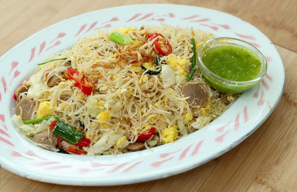 Resep Bihun Goreng Putih, Lauk Nasi yang Bikin Kalap Makan!