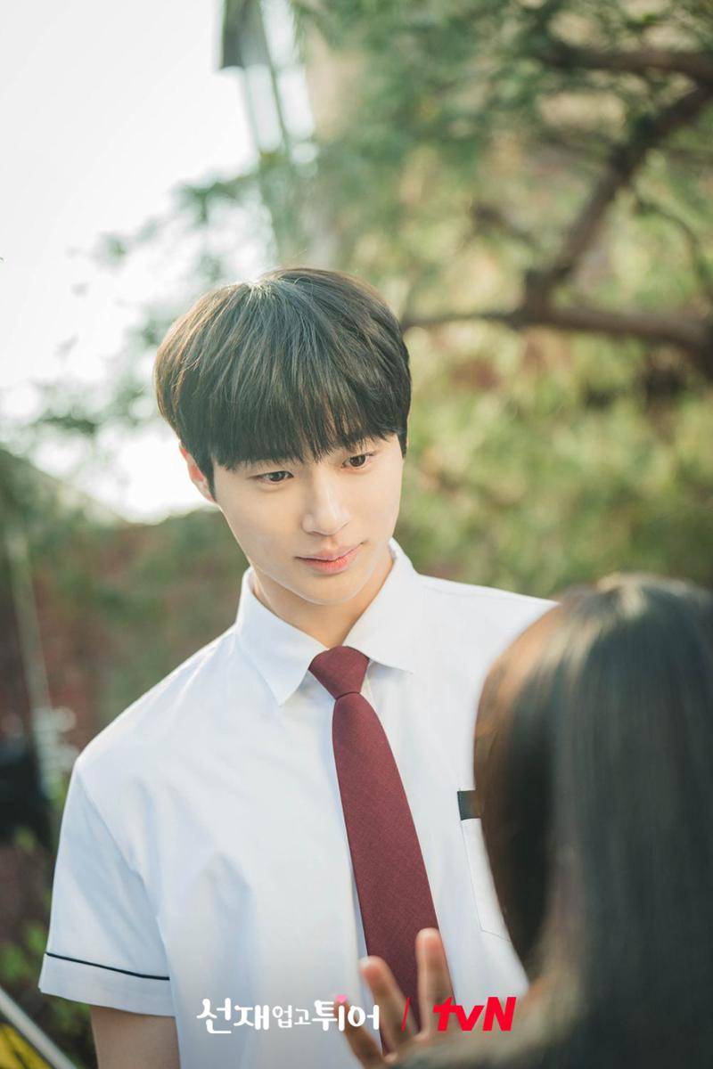 Byeon Woo Seok di Lovely Runner (twitter.com/CJnDrama)