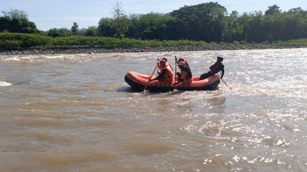 Pencarian korban hilang di Sungai Lematang Ogan Ilir (Dok: Basarnas Palembang)