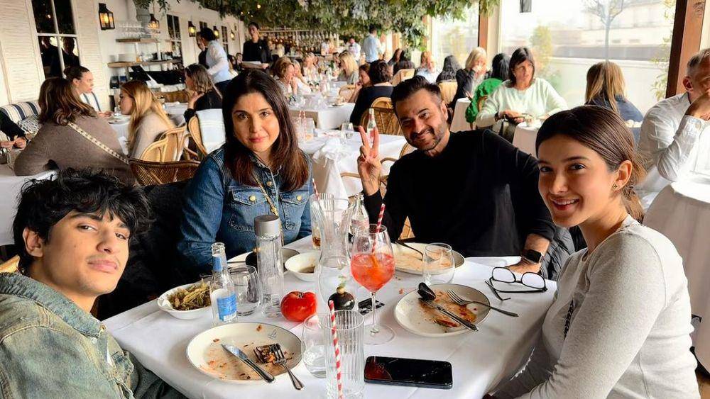 keluarga Sanjay Kapoor (instagram.com/maheepkapoor)