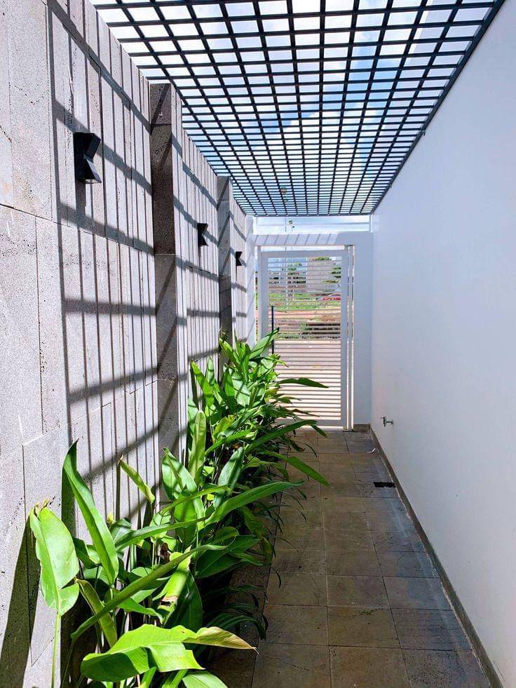 inspirasi foodpath untuk ciptakan side yard minimalis (happynest.vn)