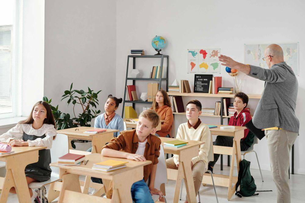 ilustrasi memotivasi siswa (pexels.com/Max Fischer)