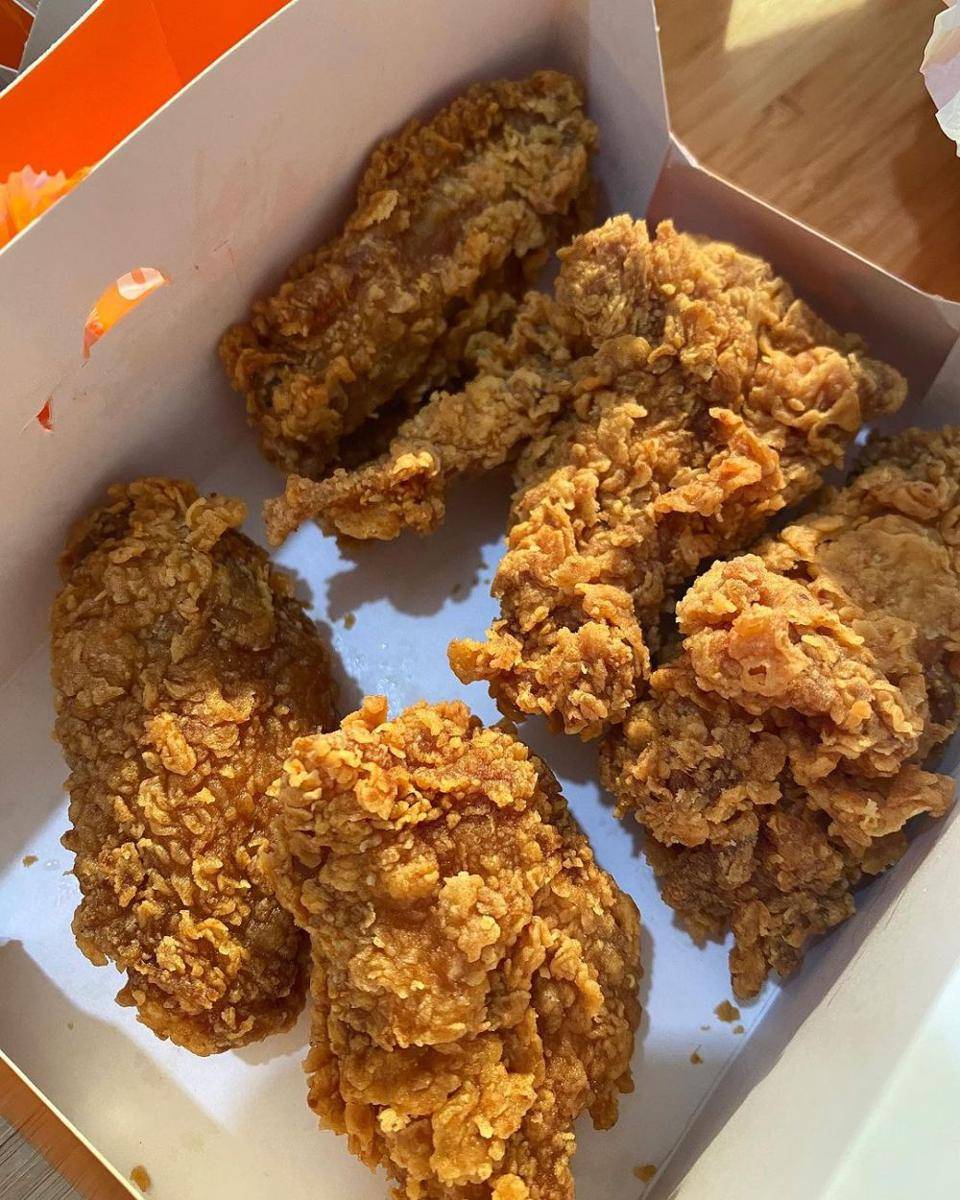 Chicken Wings (instagram.com/ysn1017)