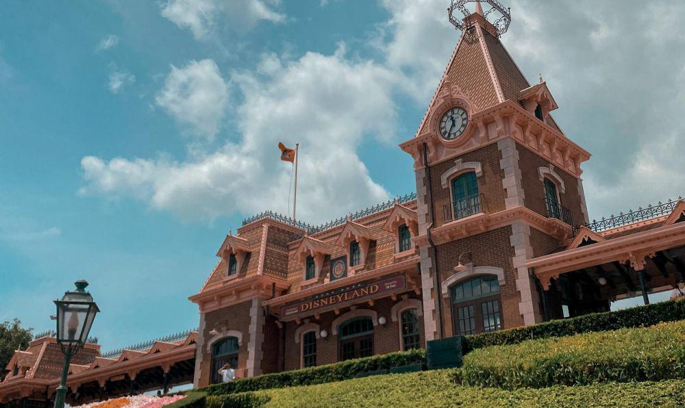 5 Tips sebelum Liburan ke Disneyland Hong Kong, Manfaatkan Aplikasi!
