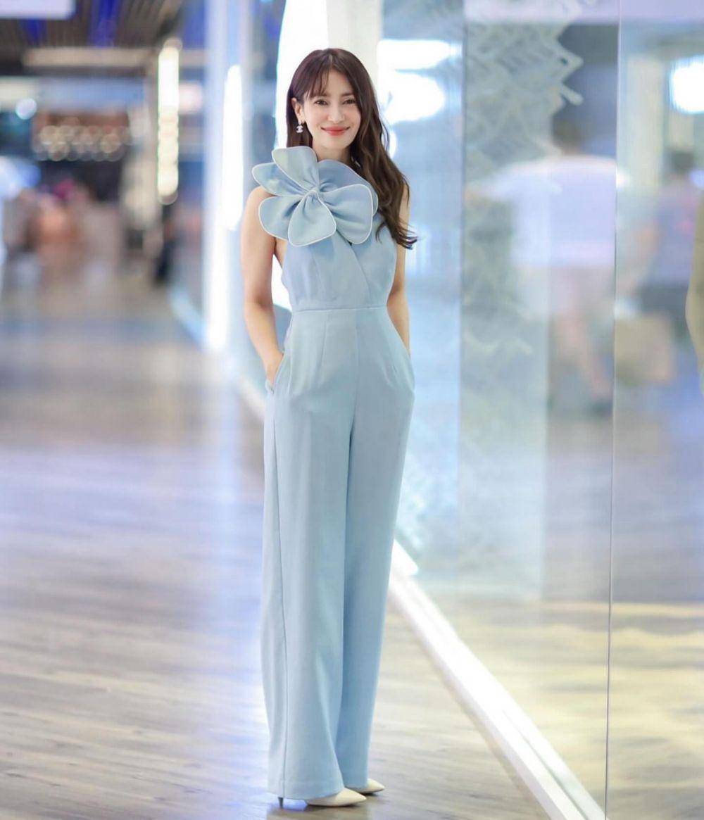 outfit kondangan (instagram.com/annethong)
