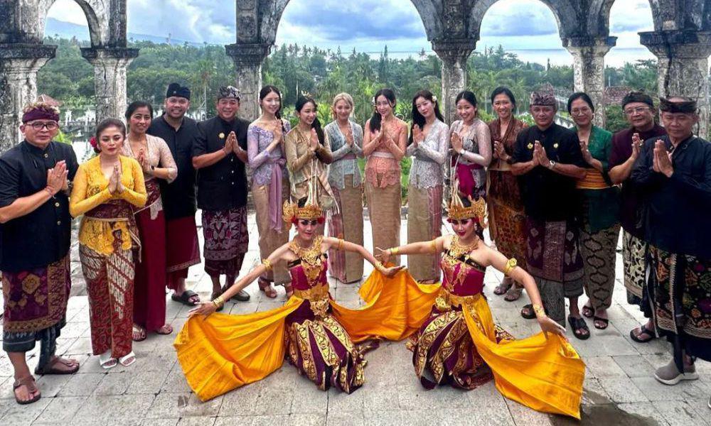 2 Produser Pick Me Trip in Bali Diperiksa Imigrasi Ngurah Rai