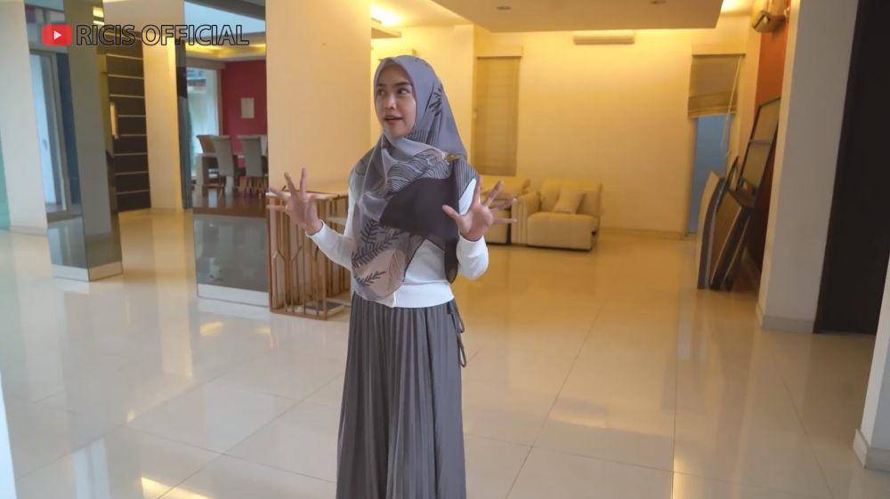 rumah baru Ria Ricis (YouTube.com/Ricis Official)