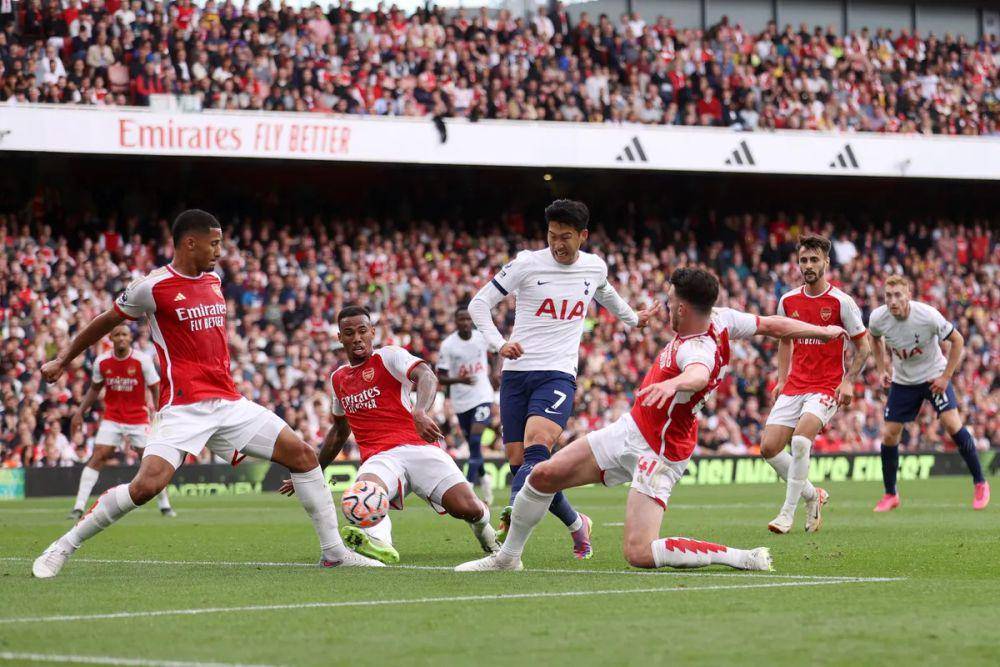 Spurs yang Kalem Jelang Derbi Panas Kontra Arsenal
