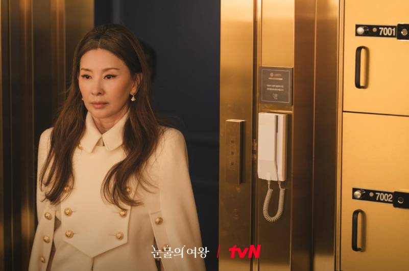 Lee Mi Sook di drama Queen of Tears (Dok. tvN/Queen of Tears)