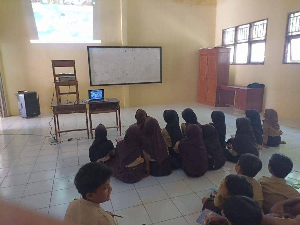 Kegiatan literasi digital nonton bareng, yang digelar Kementerian Komunikasi dan Informatika, Jumat (25/4/2024). (Dok Kominfo)