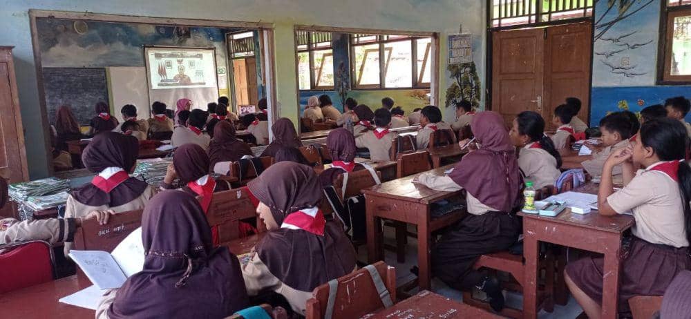 Stop Cyberbullying! Kominfo Edukasi Siswa Cerdas dan Bijak di Medsos